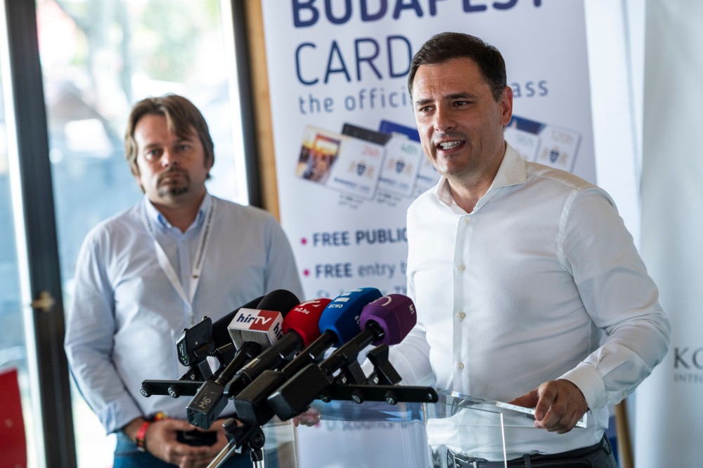 Kormányablak működik a Szigeten