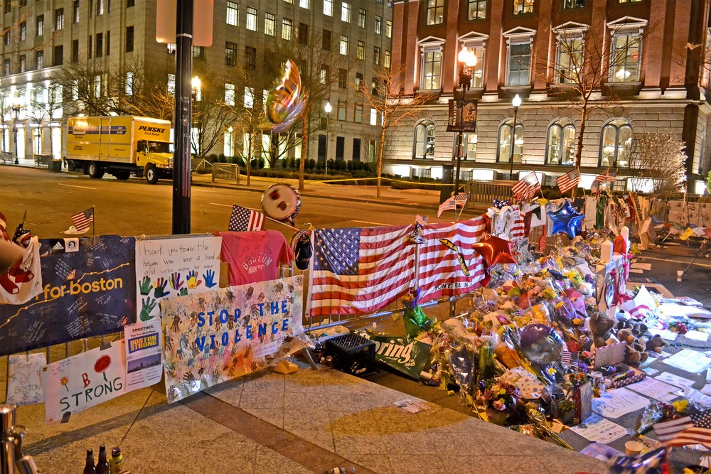 Terrortámadást tervezett a rendőr fia