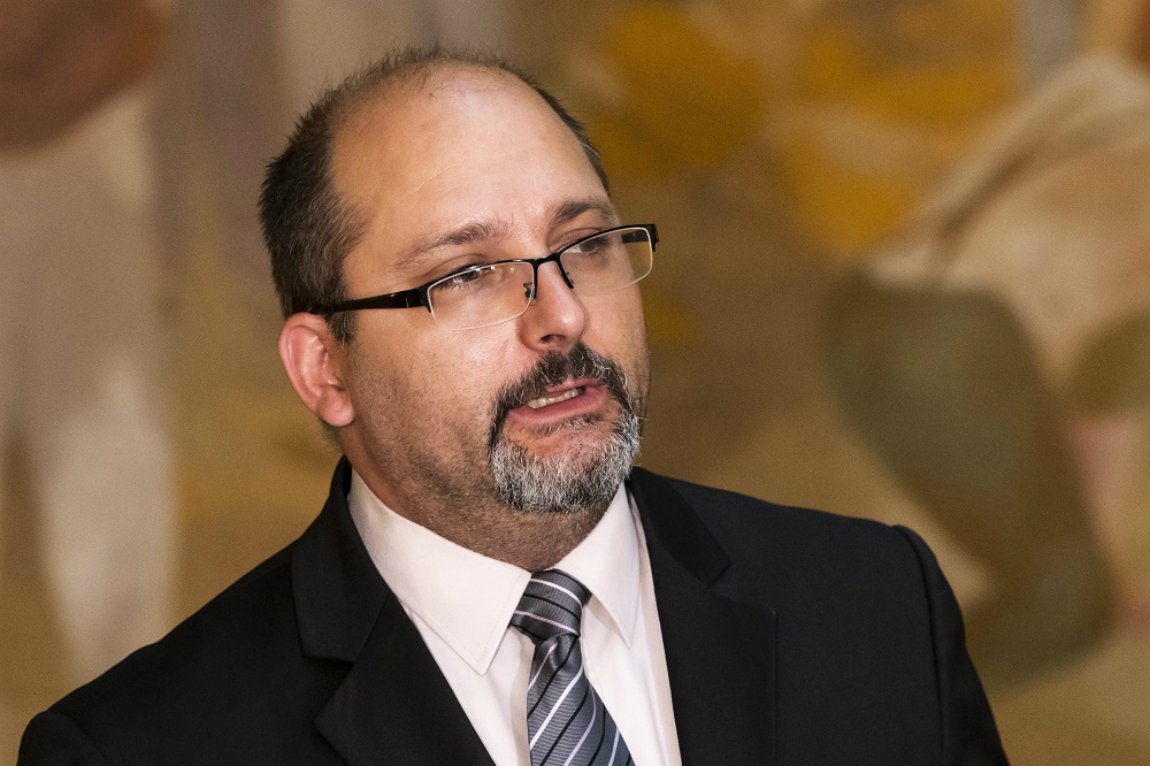 Az LMP áttekintené a forintosított devizahitel-szerződéseket