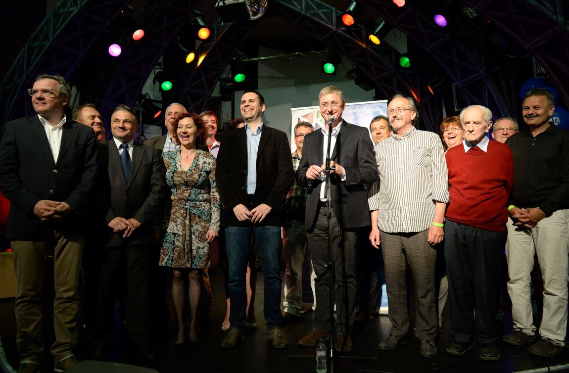 A DK szerint az oktatási rendszer értelmetlen teher