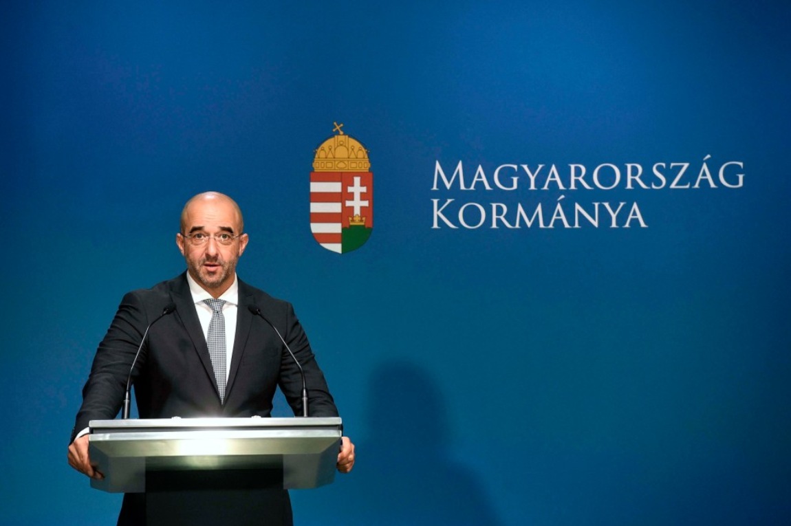 Uniós joggal ellentétes, tisztán politikai döntés