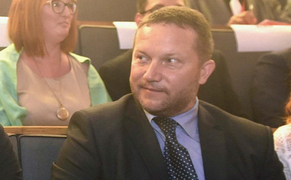 Ujhelyi: Orbán Viktornak megárthatott a kumisz