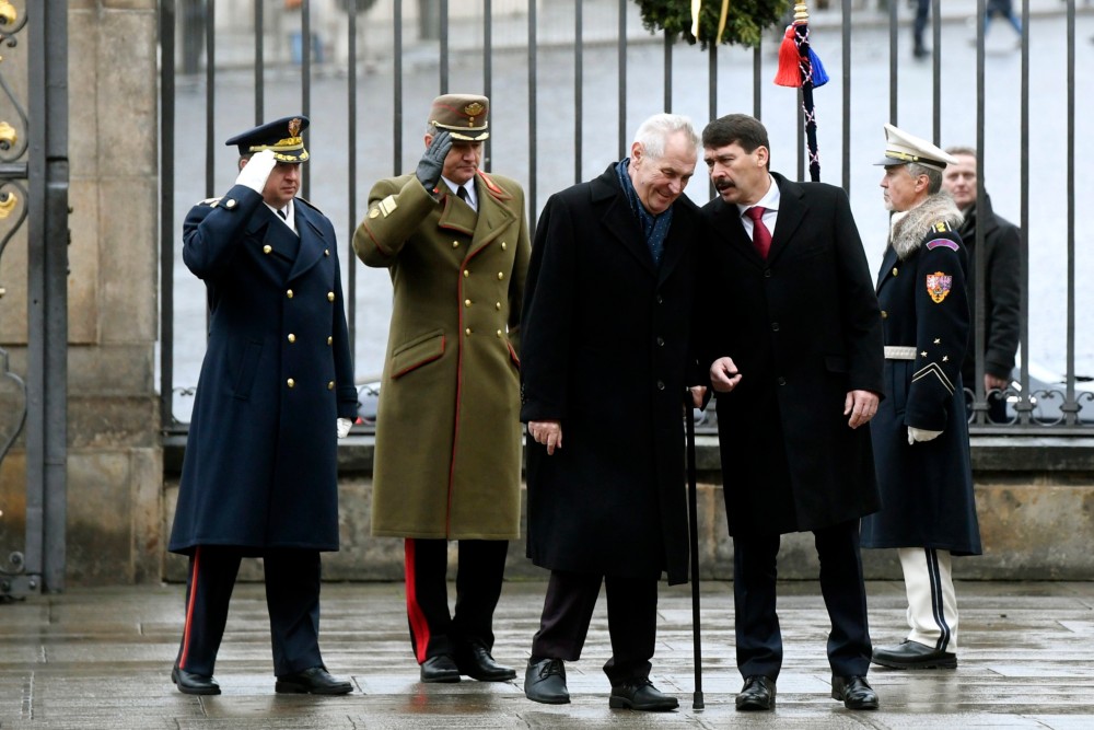 El kell utasítani a Magyarország elleni eljárást