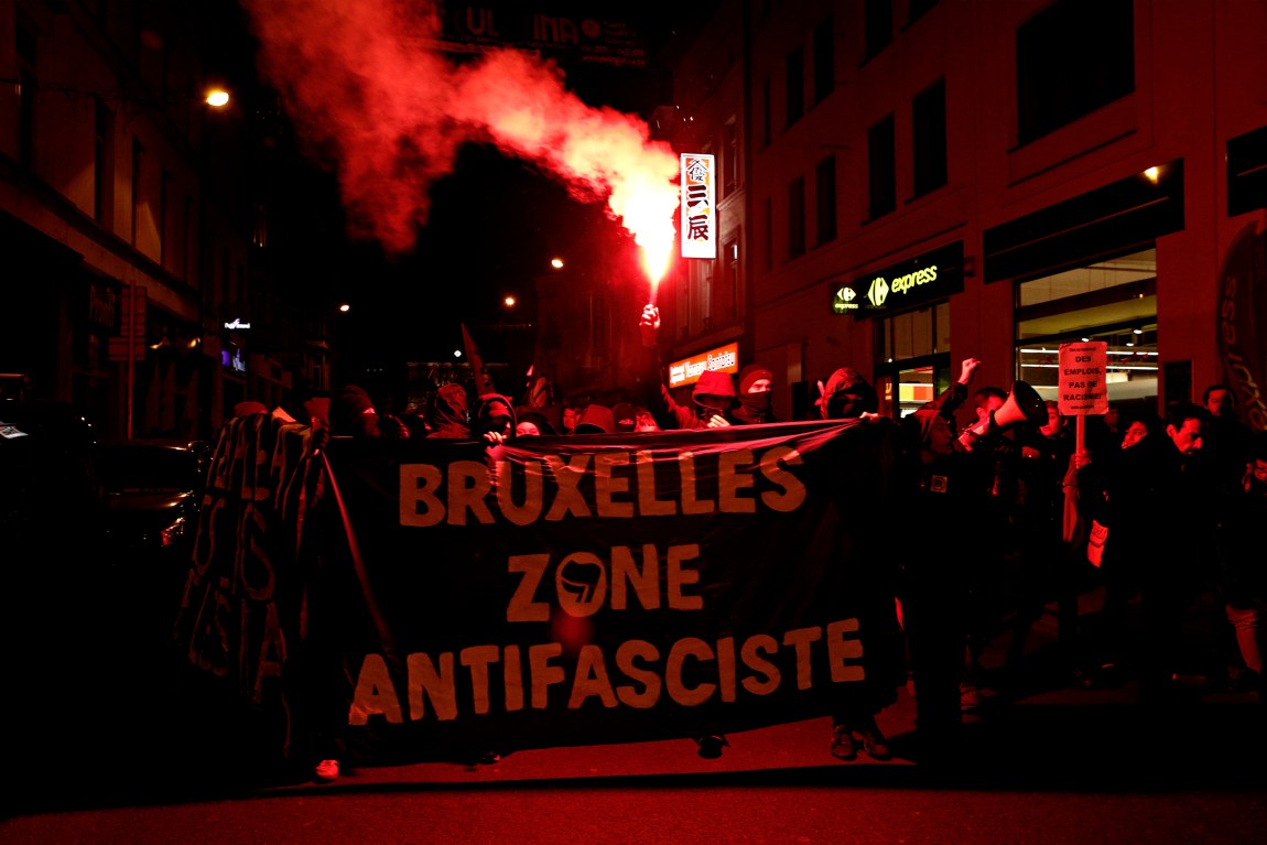 Neofasisztákra vadászik az Európai Parlament