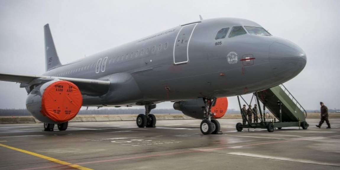 Nem a kormányfő lánya utazott a honvédségi repülőn