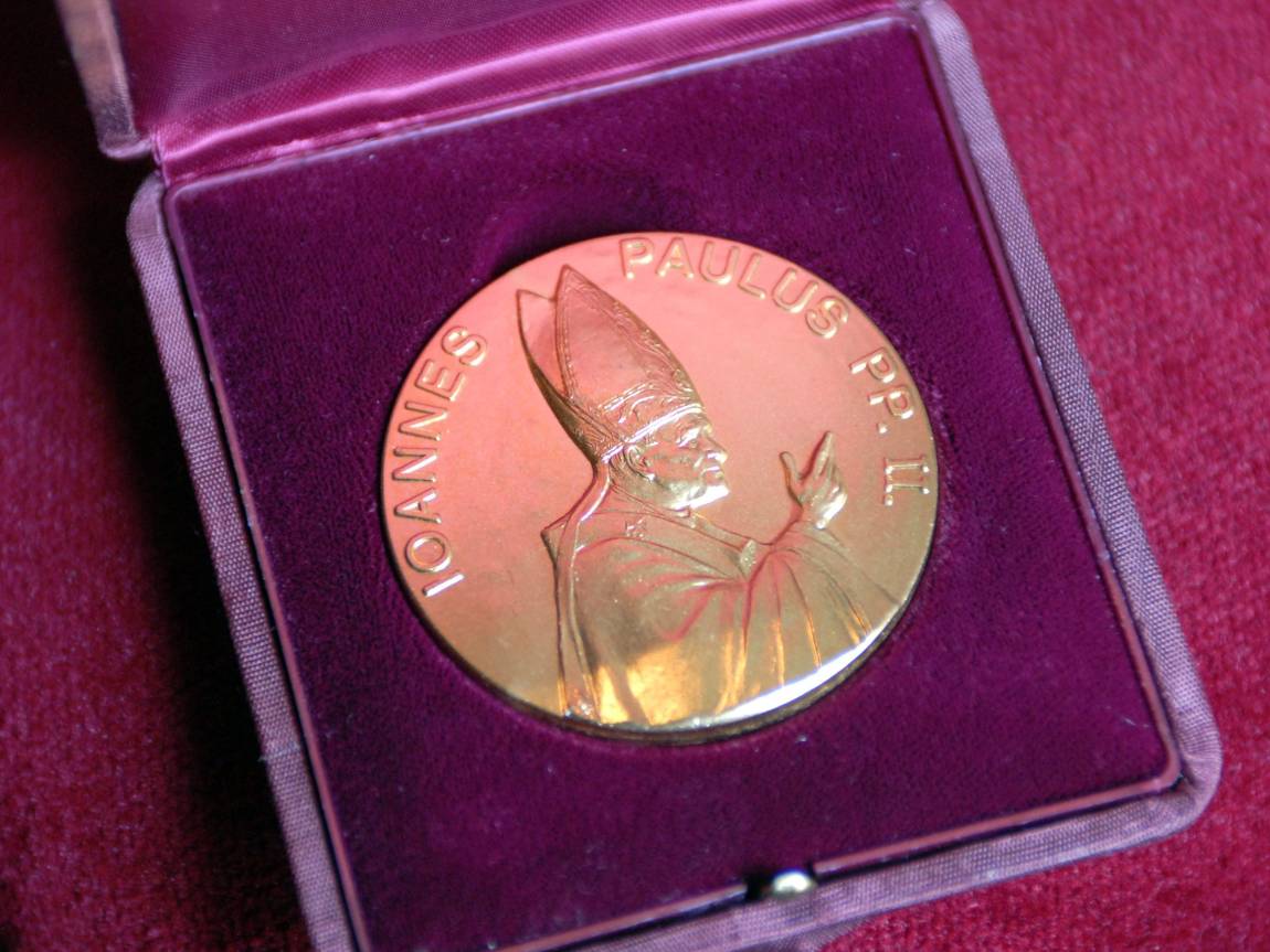 Erdélyi szobrászművészek kiállítása