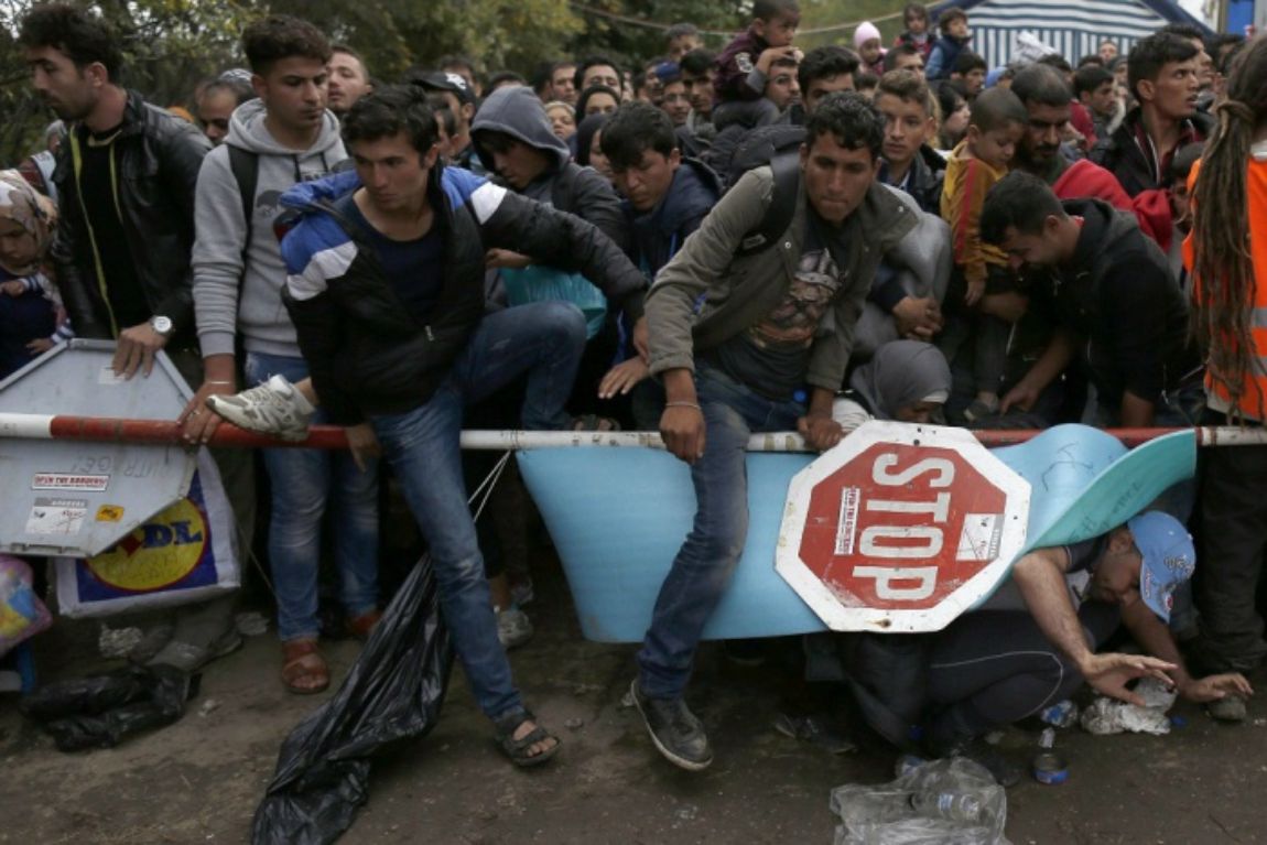 Ausztria sem fogadja el az ENSZ migrációs csomagját