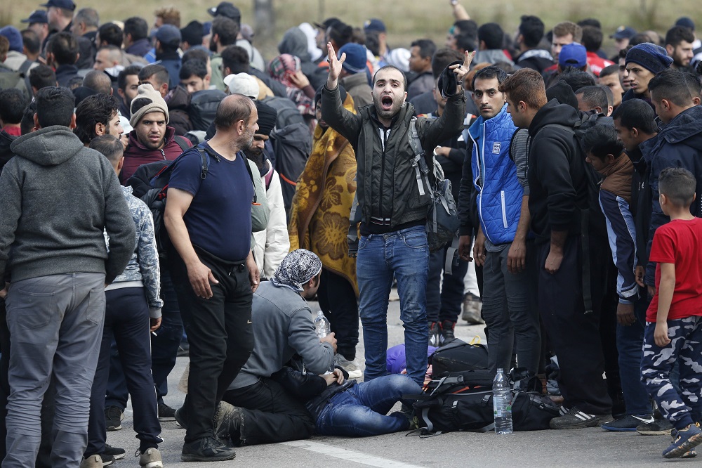 Itt a nyár, erősödik a migráció