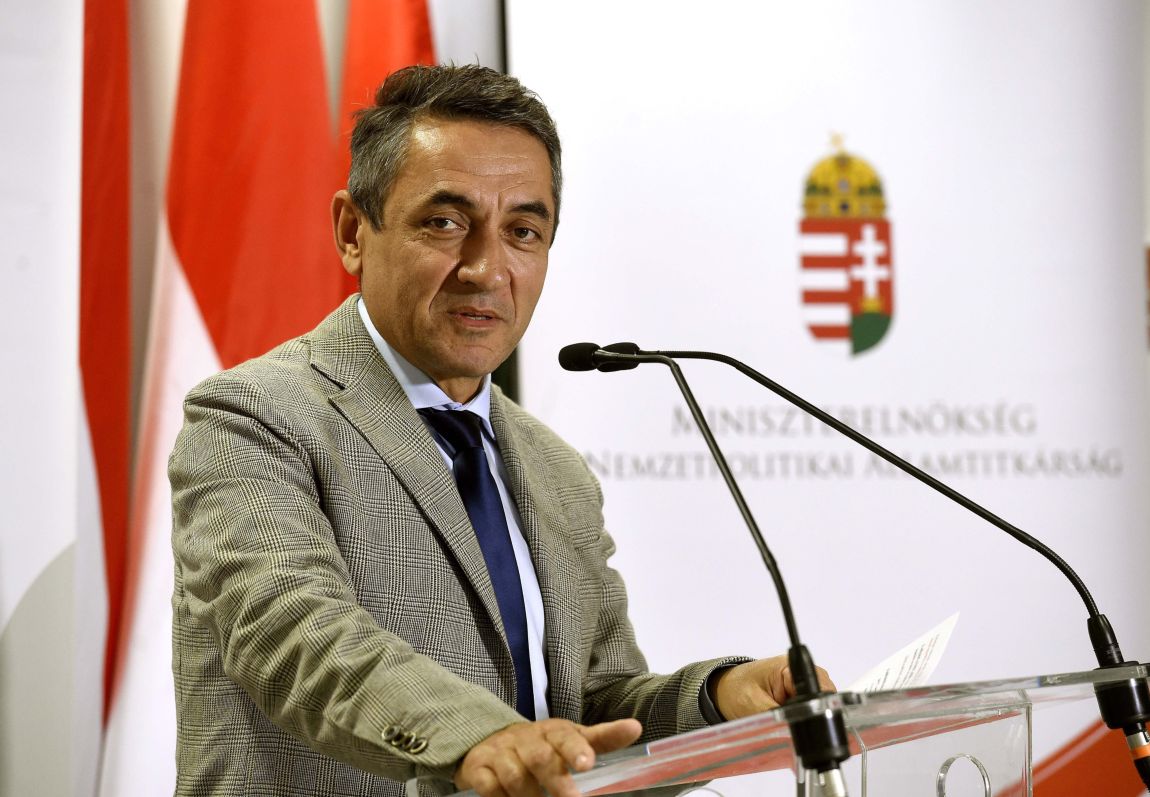 A nagyenyedi magyarok megmutatták életerejüket