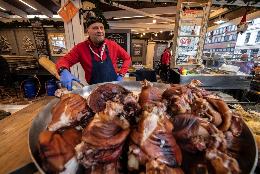 Megnyílt a Budapesti Adventi és Karácsonyi Vásár