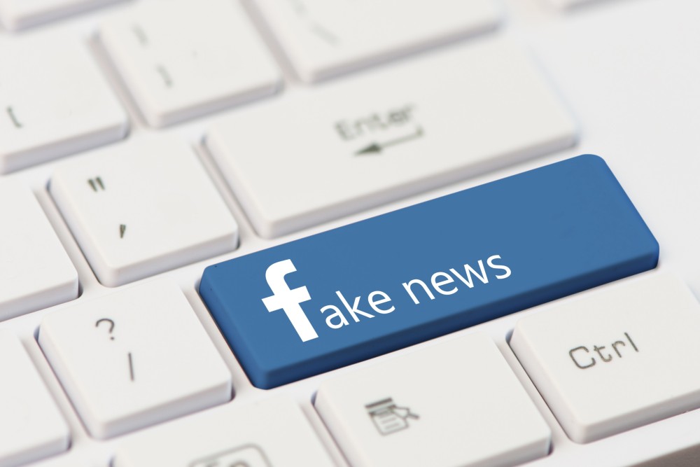 Az álhíreket büntetné a Gyurcsány-párt