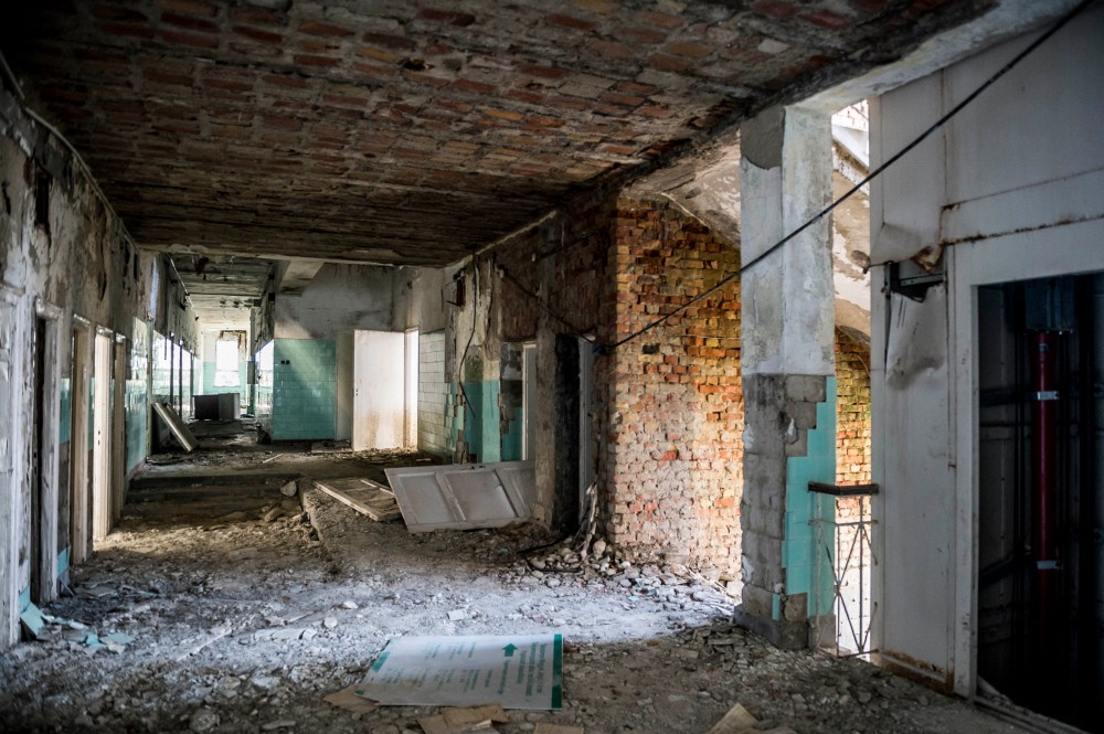 Bányakórházból katolikus gimnázium