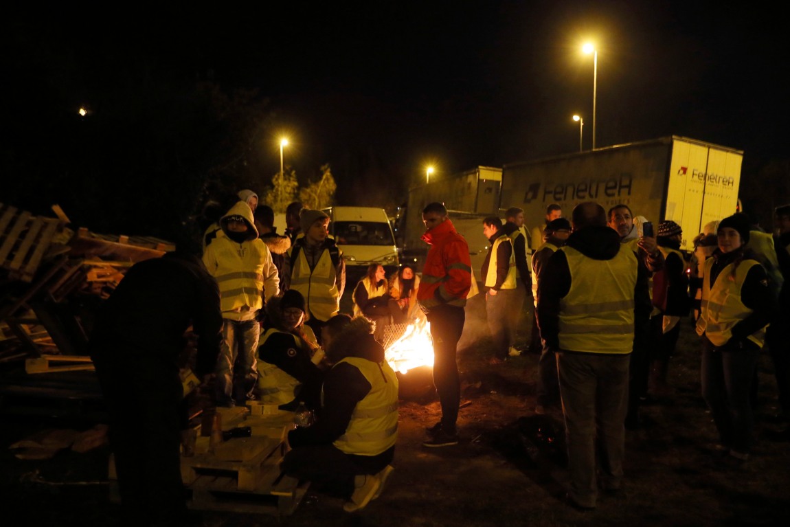 A tüntetők radikalizálódásától tart a francia kormány