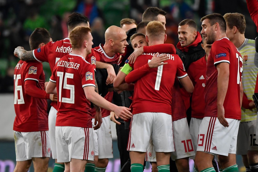 Versenyben a második helyért