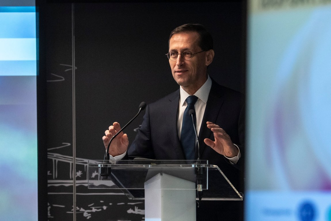 Több mint háromszázezer kisadózó van