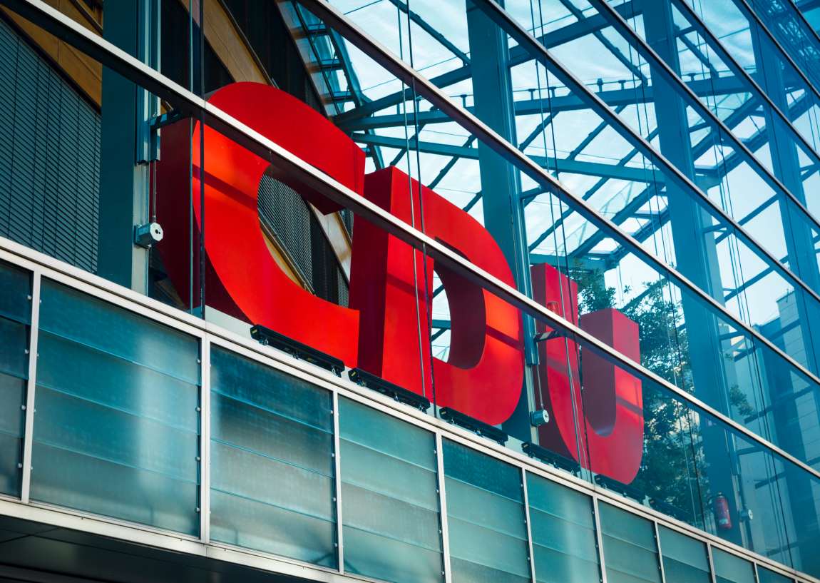 Szoros a verseny az elnökségért