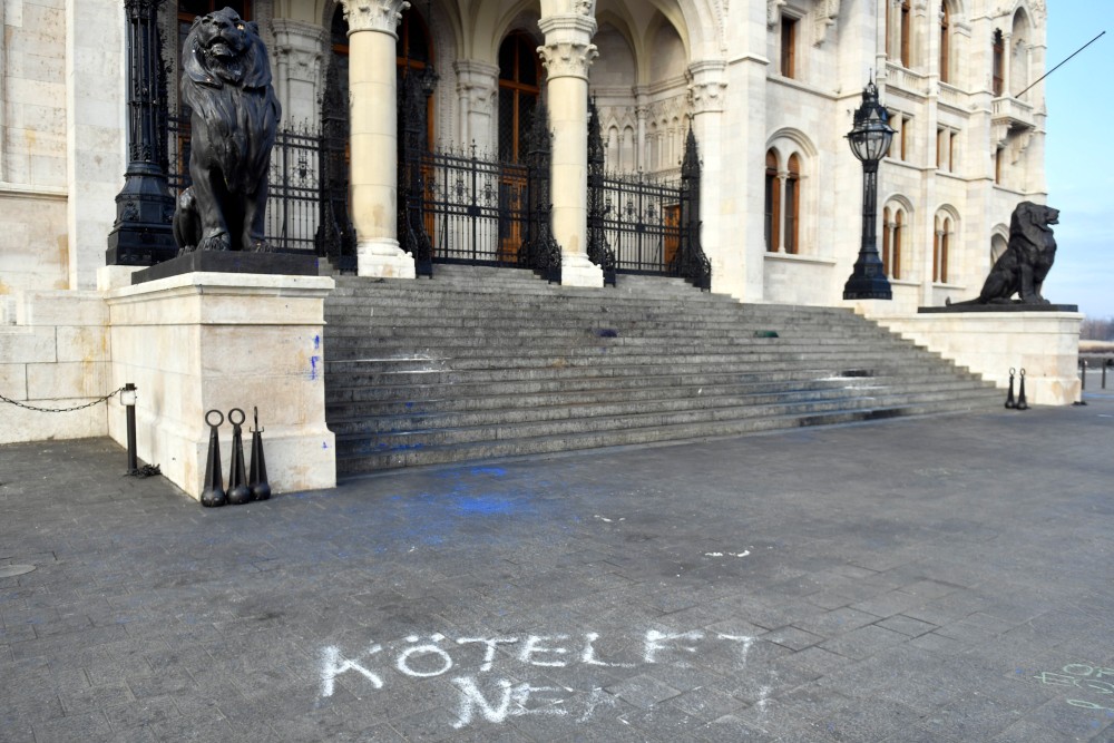 A döntő többség elutasítja az erőszakot