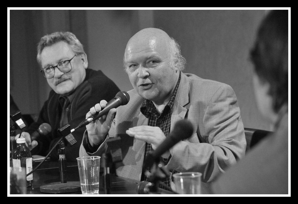 Elhunyt Grendel Lajos