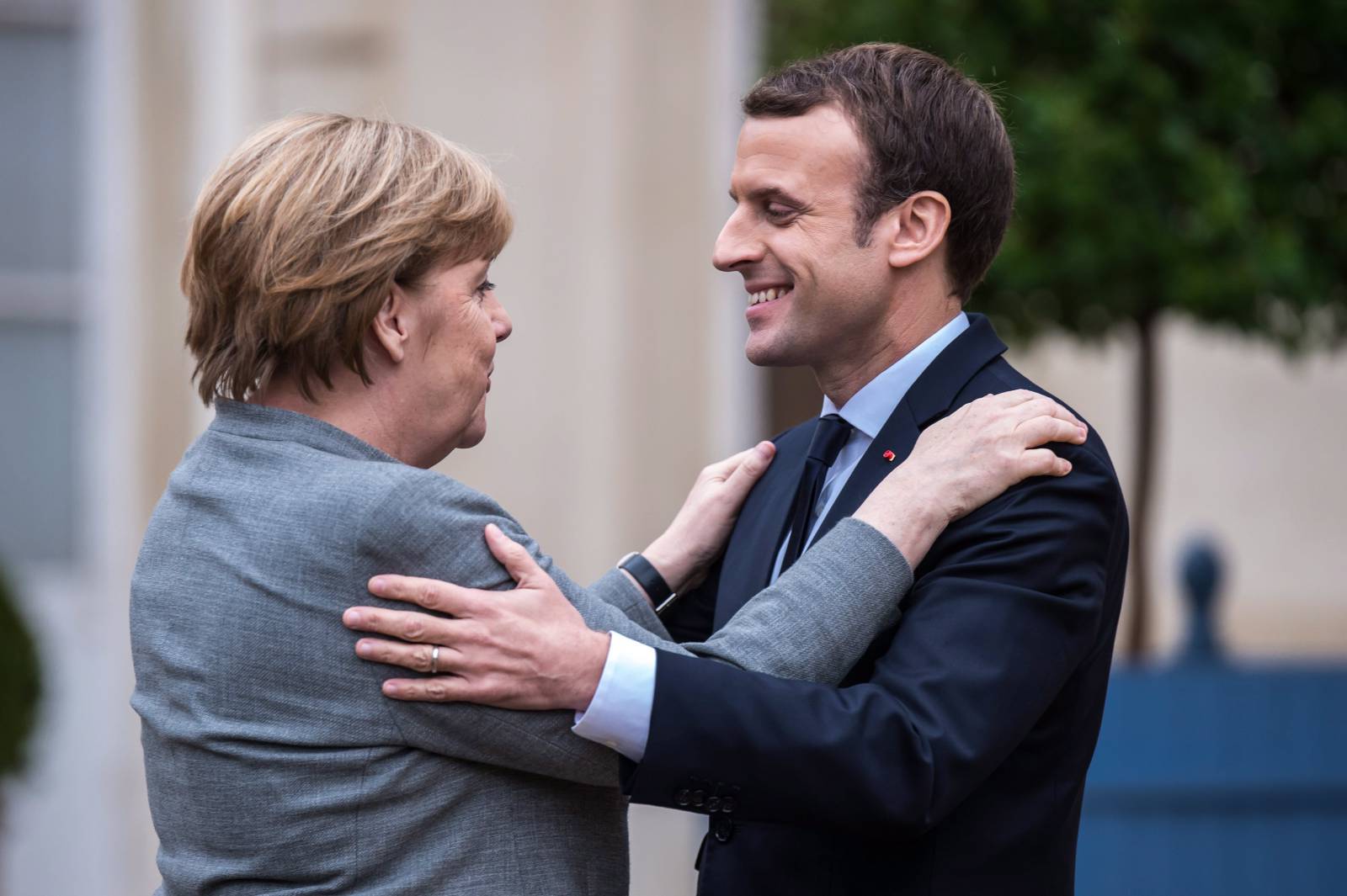 „Elfogadhatatlanok Merkel és Macron vádjai és követelései”