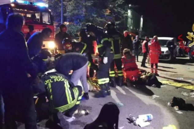 Agyontaposták egymást az emberek