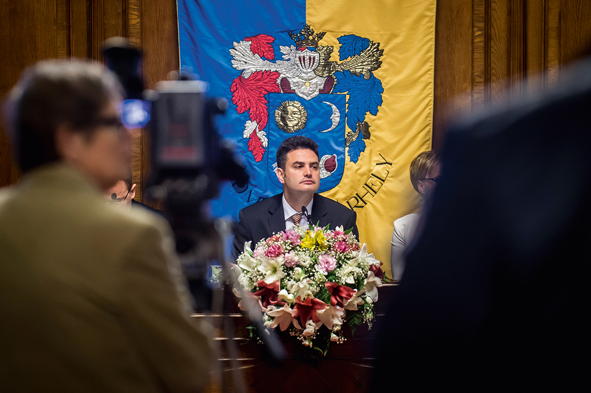 Márki-Zay megszeghette a költségvetési szabályokat