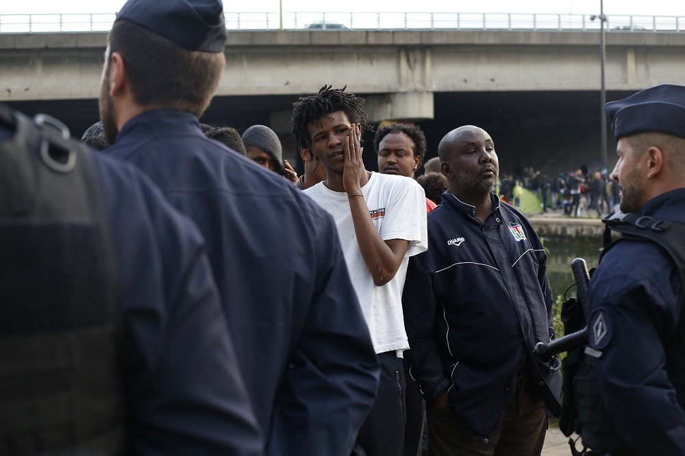 A franciák negatívan ítélik meg a bevándorlás hatásait