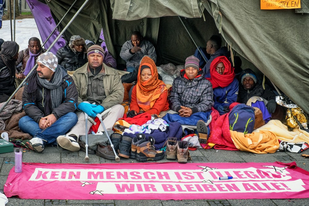 Húszezer menedékkérőt toloncoltak ki