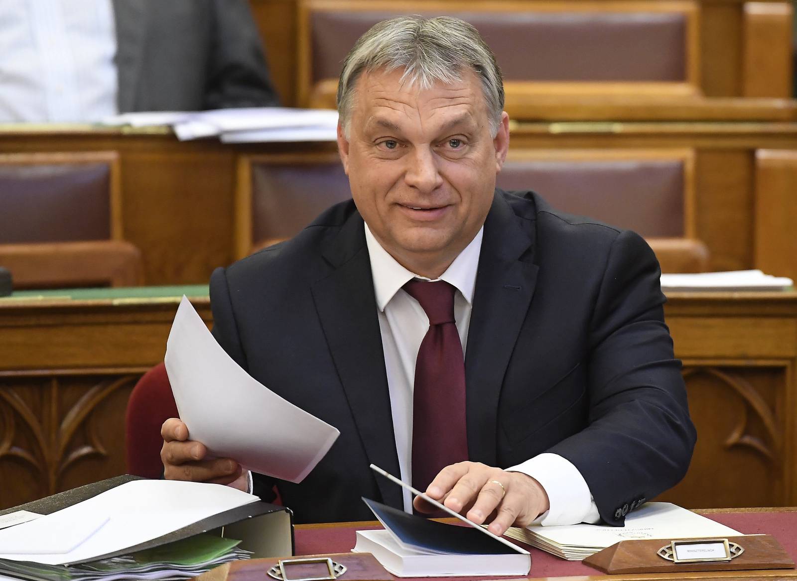 A miniszterelnök levélben keresi meg a Fidesz támogatóit