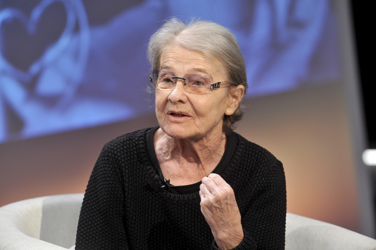 Törőcsik Mari előtt tisztelegnek