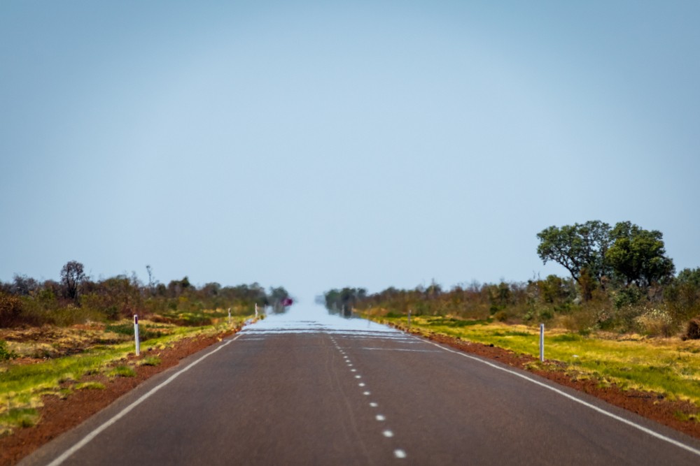 Olvad az aszfalt Ausztráliában