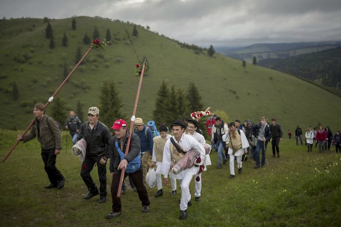 Csíksomlyót is felkeresi Ferenc pápa