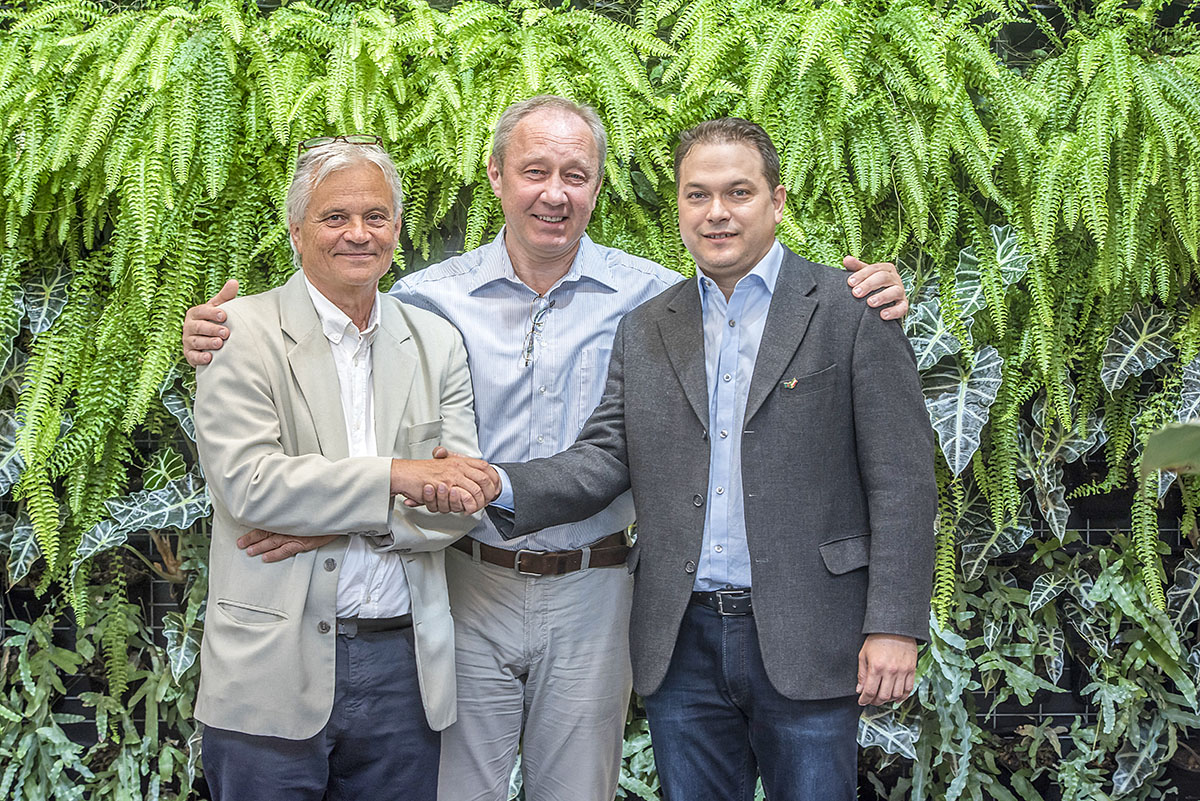 Csak egy magyar orvoscsoport vállalta a szétválasztást