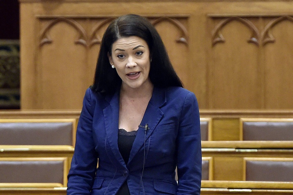 Visszavonta Demeter Márta tagságát Kövér László