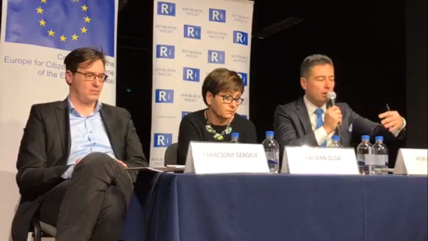 Népszavazás, polgárháború – újra vitáztak a jelöltek