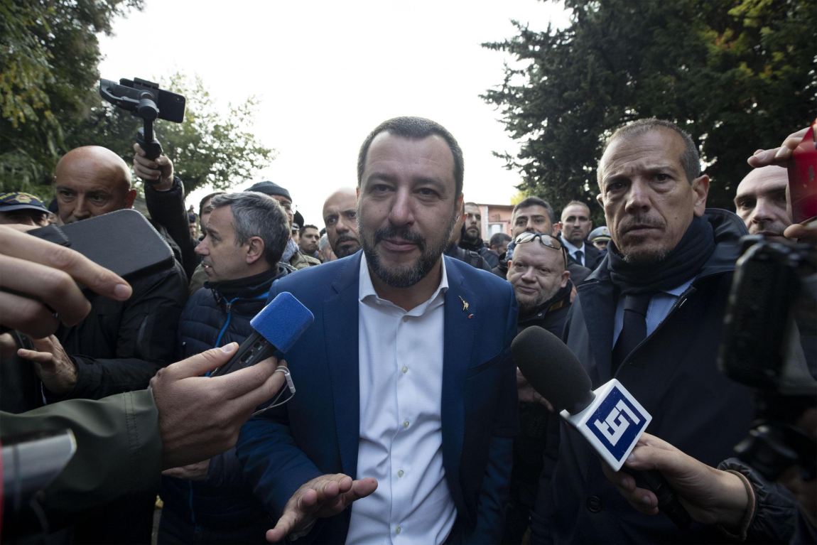 Salvini ismét nemet mondott a befogadásra