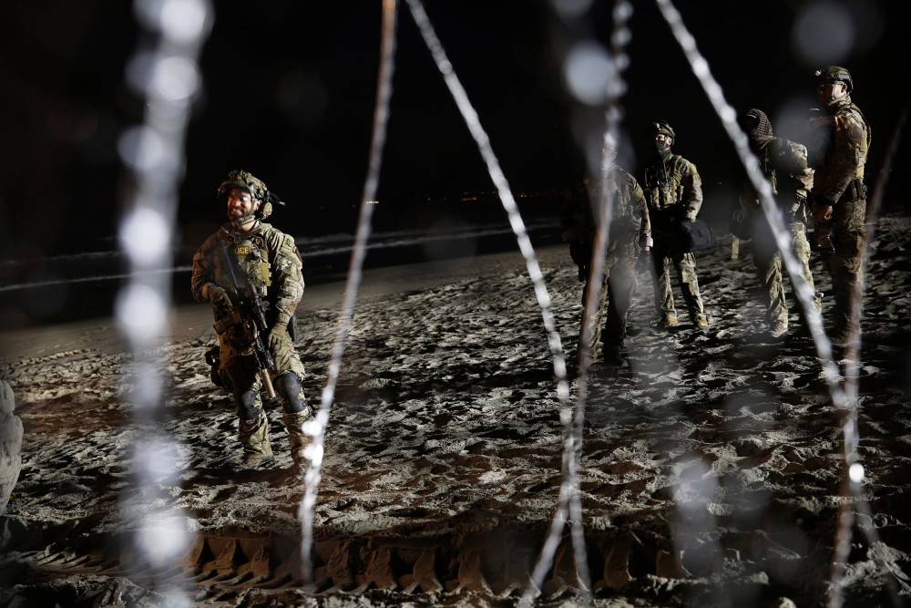 Trump kitart a határfal megépítése mellett