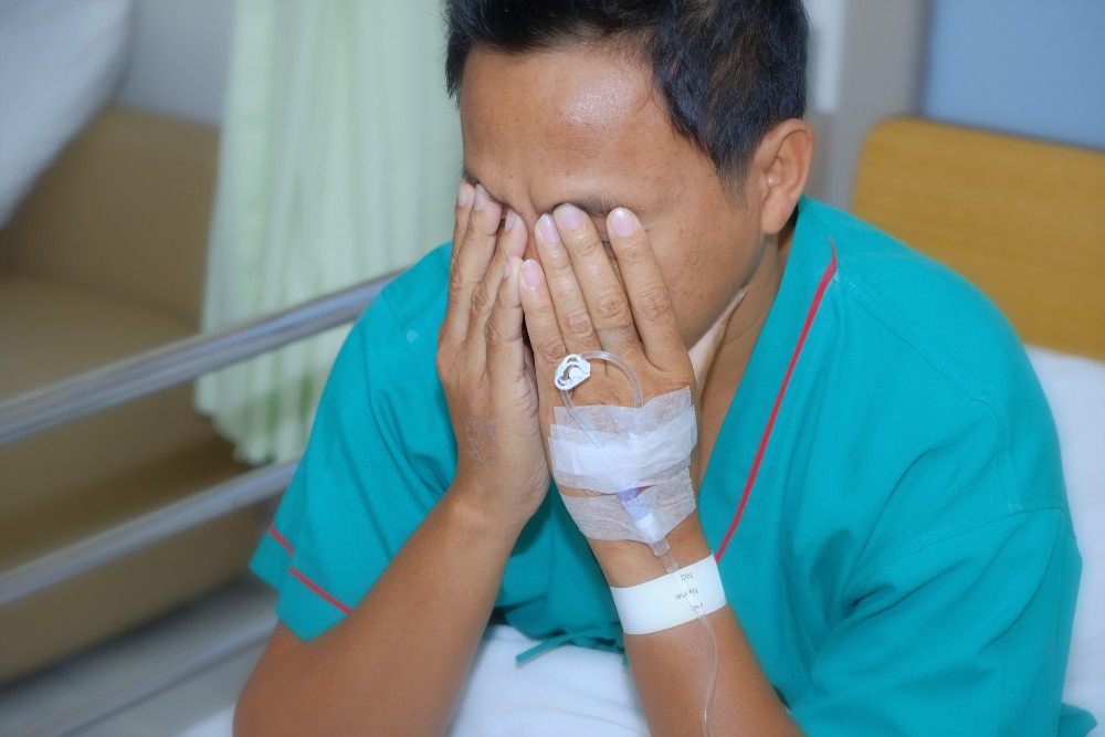 Rejtélyes megbetegedések a nagykövetségen