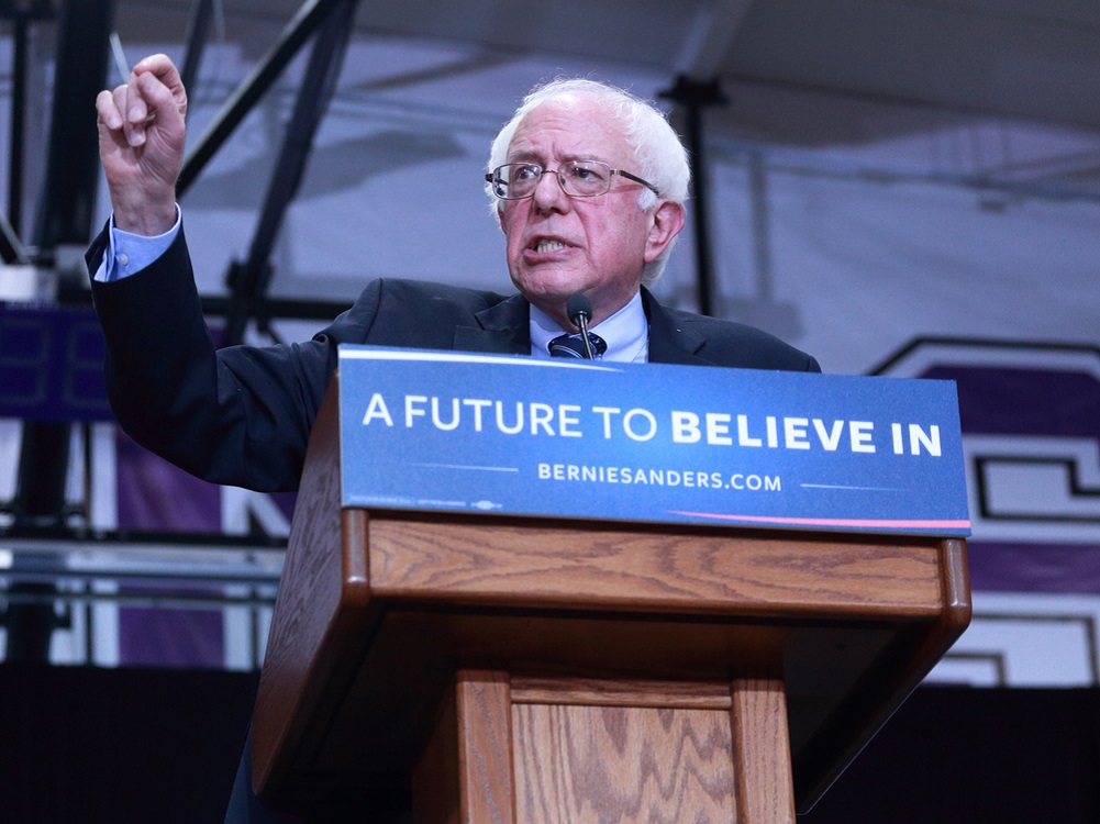 Politico: Bernie Sanders bejelentette indulását