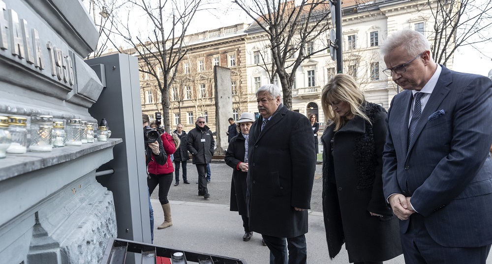 A kommunizmust az áldozatok szenvedéséből építették fel