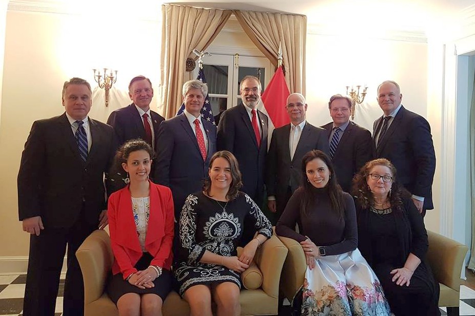 Együttműködés Budapest és Washington közt