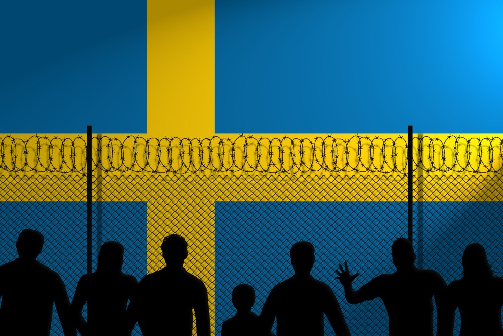 Svéd miniszterelnök: rendezett migráció kell