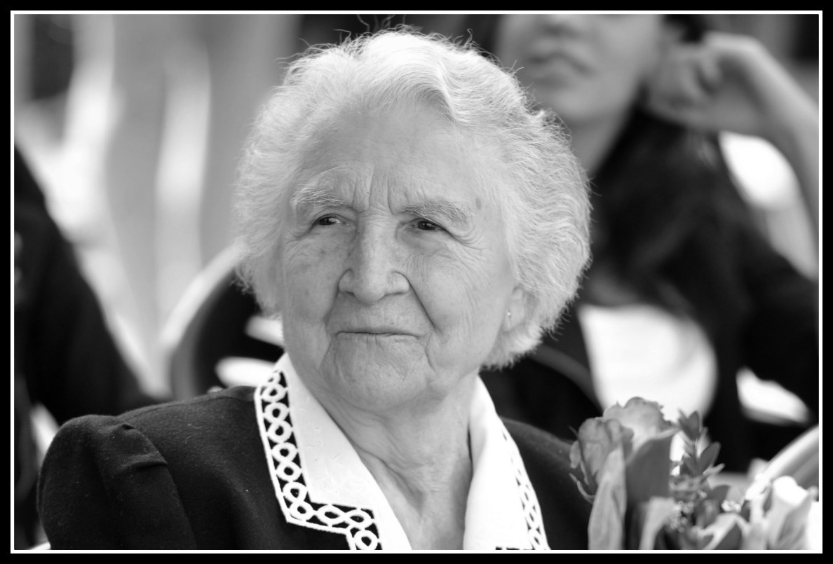 Elhunyt Weckinger Edit