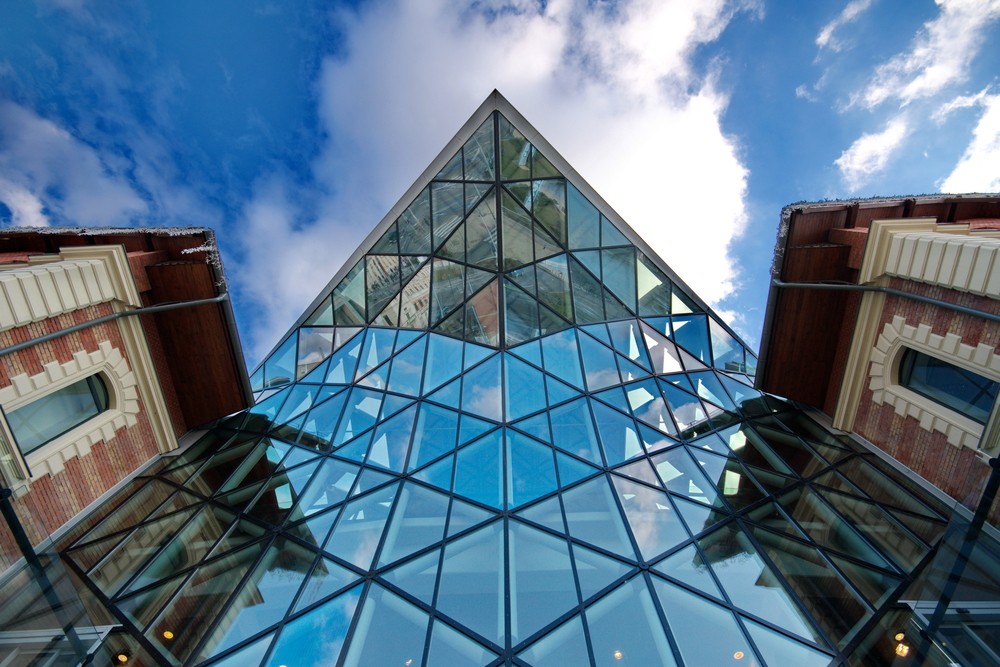 Eladják a Bálnát az államnak