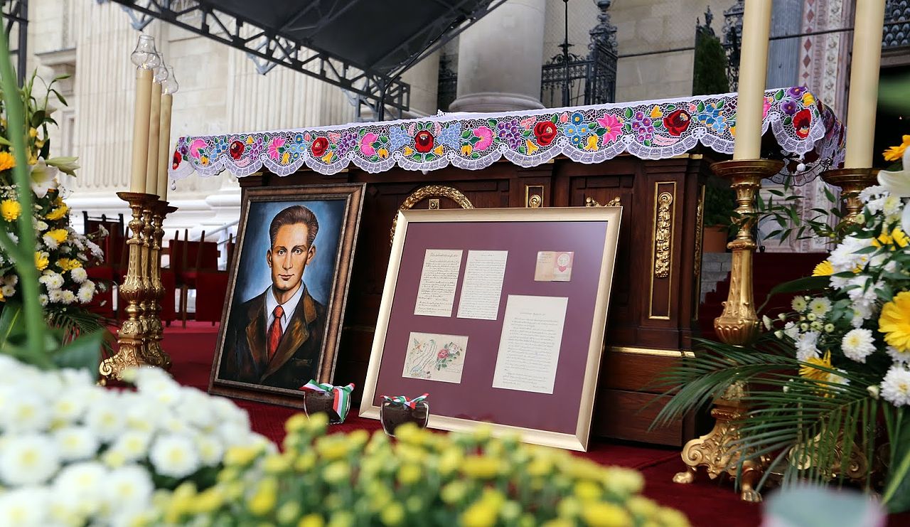 Megtalálták Boldog Sándor István földi maradványait