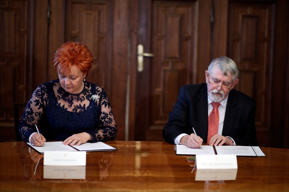 Megállapodás az Emmi és a Pedagógusok Szakszervezete között