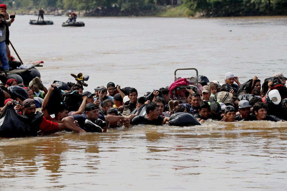 Újabb migránskaraván indult útnak az USA felé