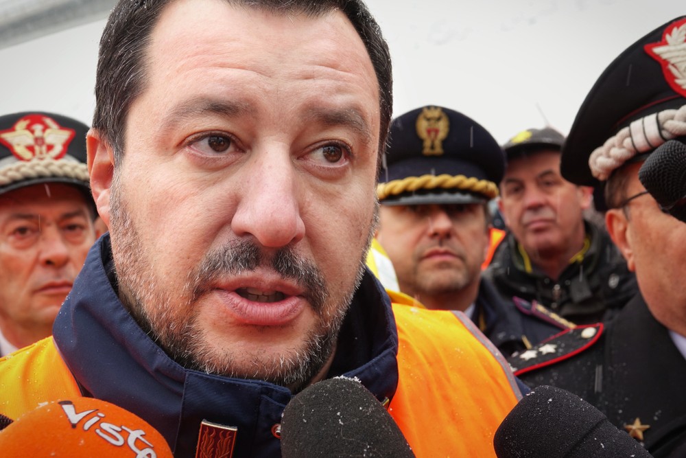 Salvini kivételesen engedélyezte a partra szállást