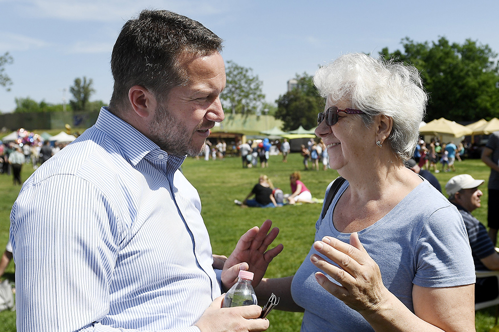 Ujhelyi már most dörzsöli a tenyerét