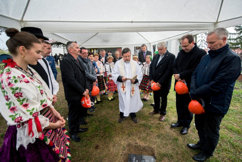 Keresztény sziget maradhat Közép-Európa