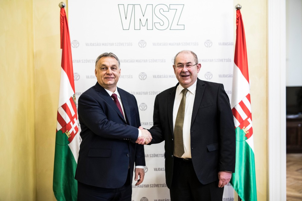 A VMSZ a Fidesz-KDNP mellett kampányol